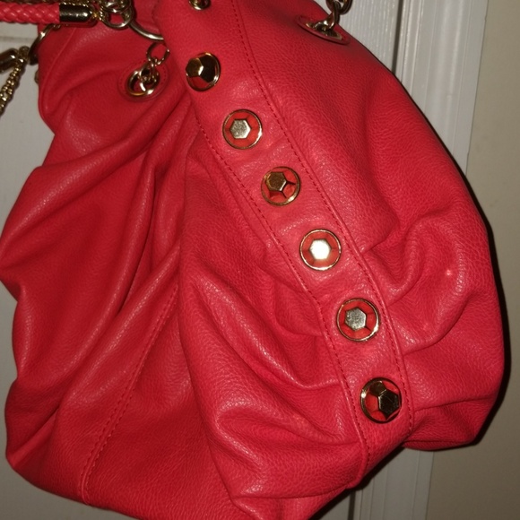 Purse - Picture 2 of 3